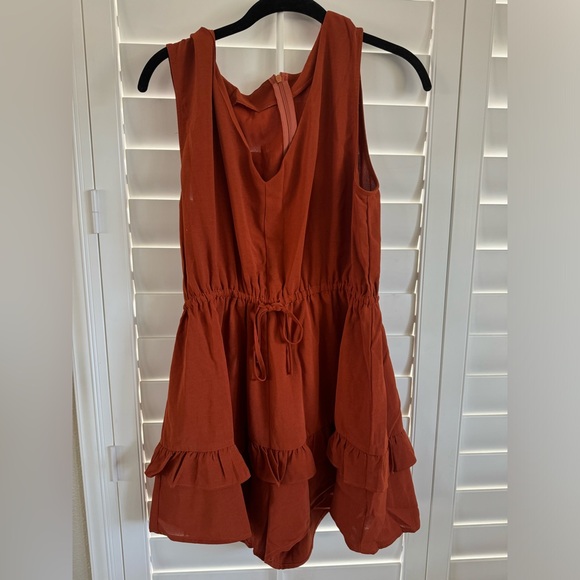 Rust colored summer romper - Picture 1 of 4